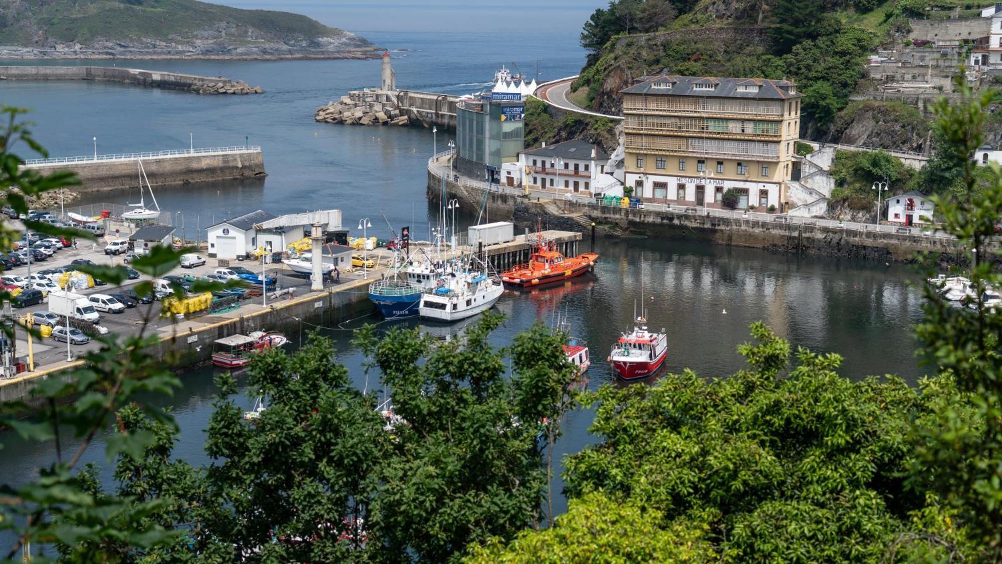 Hotel Puerto De Luarca Extérieur photo